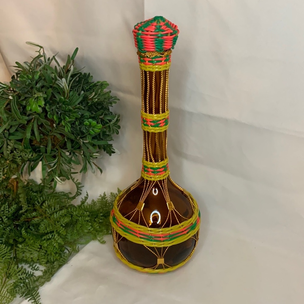 Vintage Lady Jeanne BOHO retro neon scoubidou / boondoggle glass genie bottle
